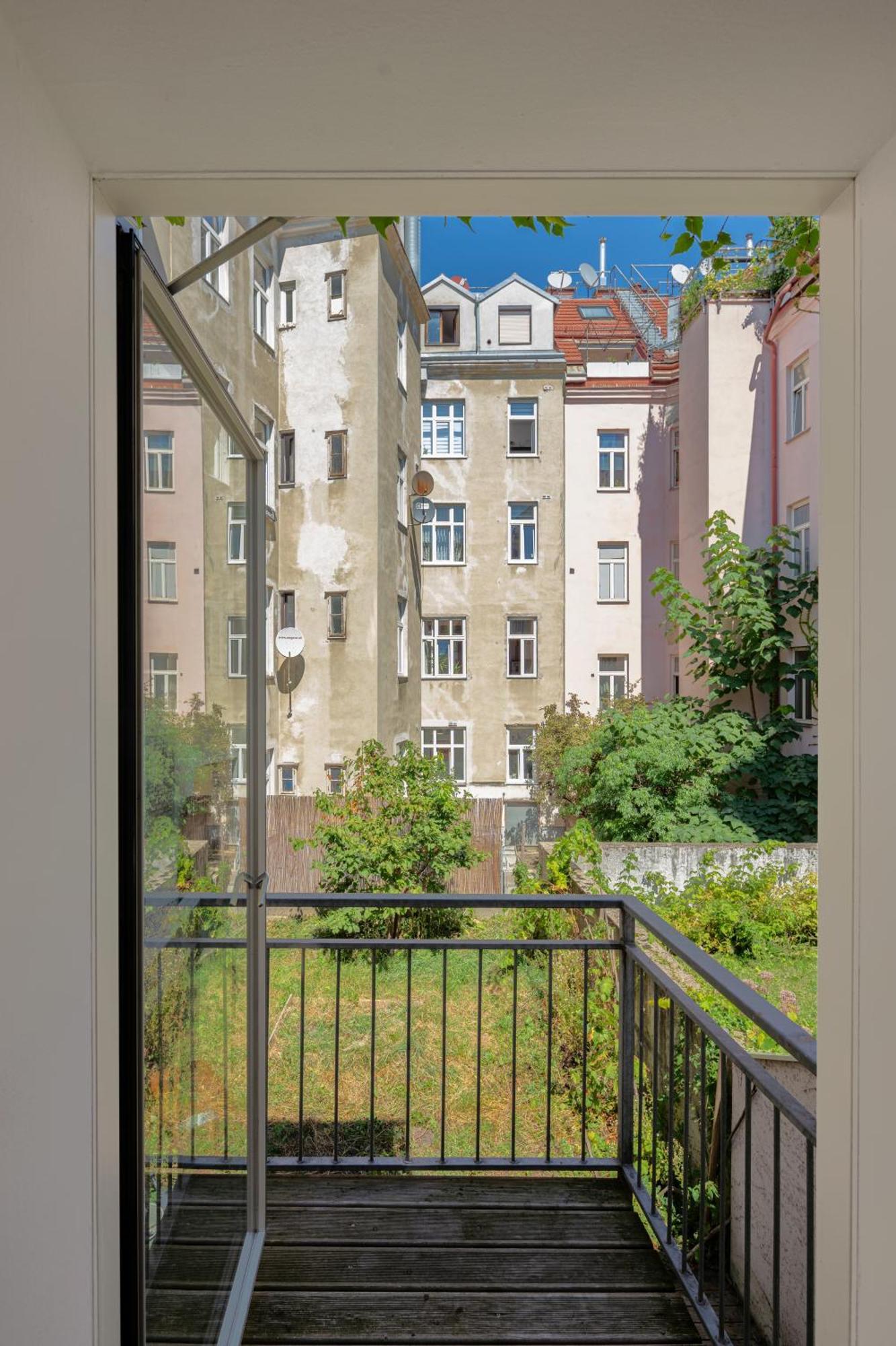 Gemuetliches, Ruhiges - 90m2 Mit Garten Und Terrasse Wenen